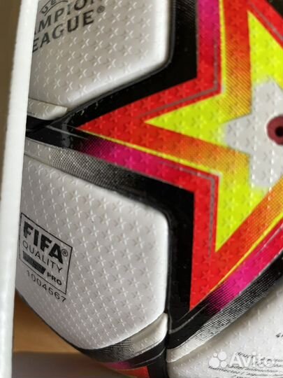 Футбольный мяч adidas UCL OMB проф оригинал