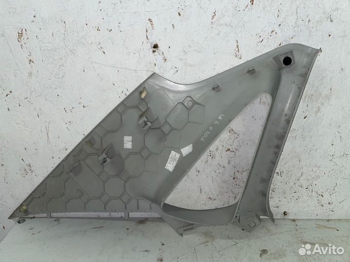 Накладка на стойку кузова Volkswagen Polo cедан