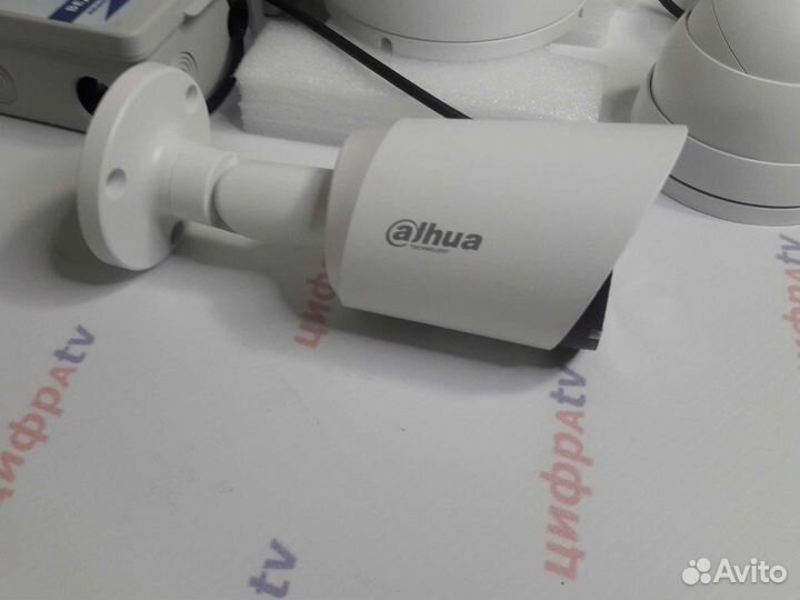 8 камер видеонаблюдения 4Мп регистратор Dahua