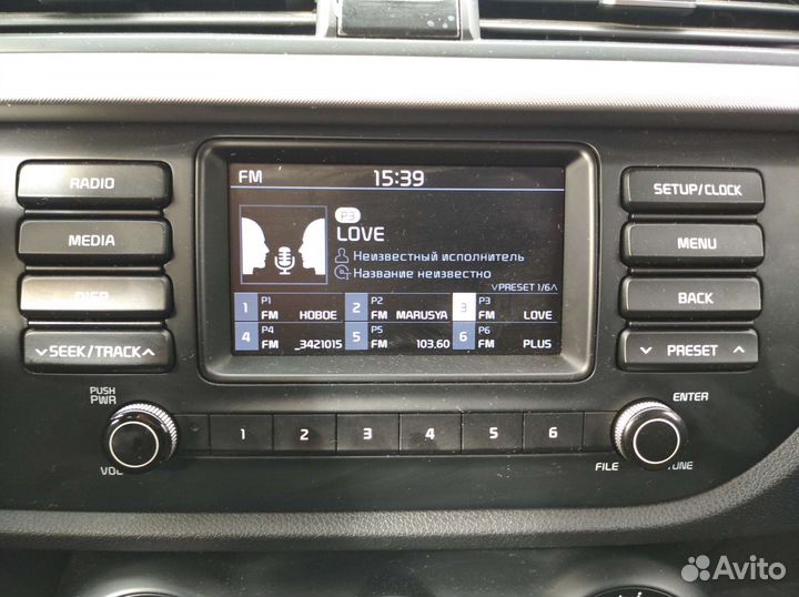 Штатная магнитола на kia rio 4