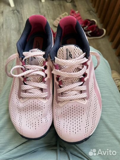 Кроссовки reebok женские