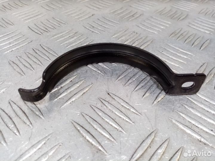 Б/У Кронштейн помпы электрической#003