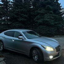 Nissan Fuga 3.7 AT, 2010, 140 000 км, с пробегом, цена 805 000 руб.