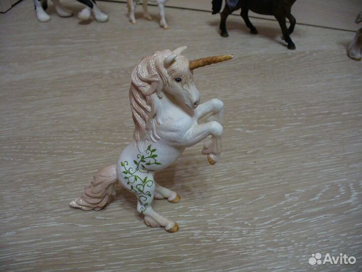 Фигурки животных фирмы Schleich (+ аксессуары)