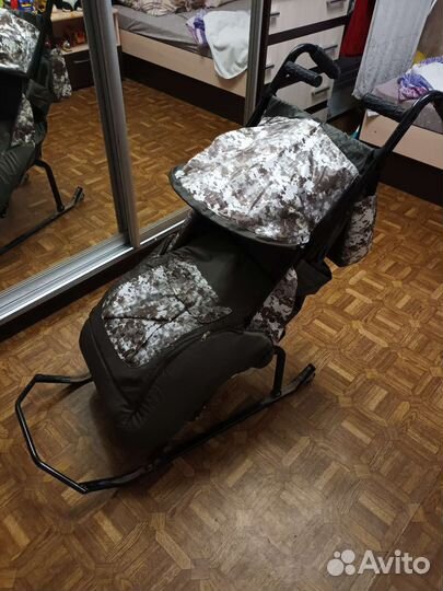 Детские санки с колесами