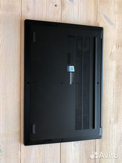 Lenovo ThinkPad P1 (i7-8850H / 32Gb/ 512sdd/ 4k)