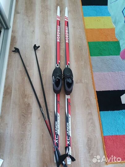 Беговые лыжи