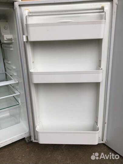 Холодильник маленький