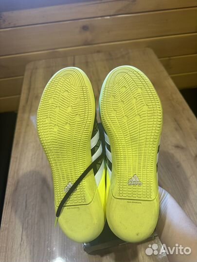 Футзалки adidas