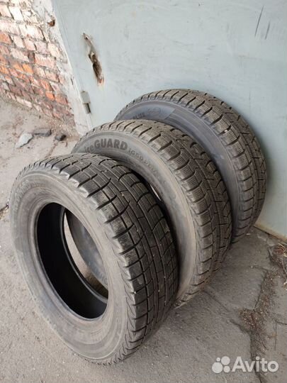 Yokohama Ice Guard IG30 205/65 R15