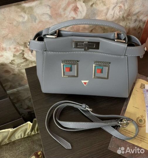 Женская сумка fendi