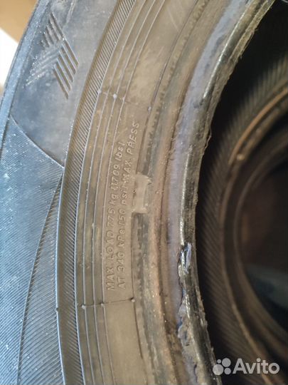 Yokohama BluEarth AE01 215/60 R16