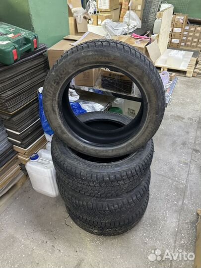 Bridgestone Blizzak DM-V3 235/55 R20 102T