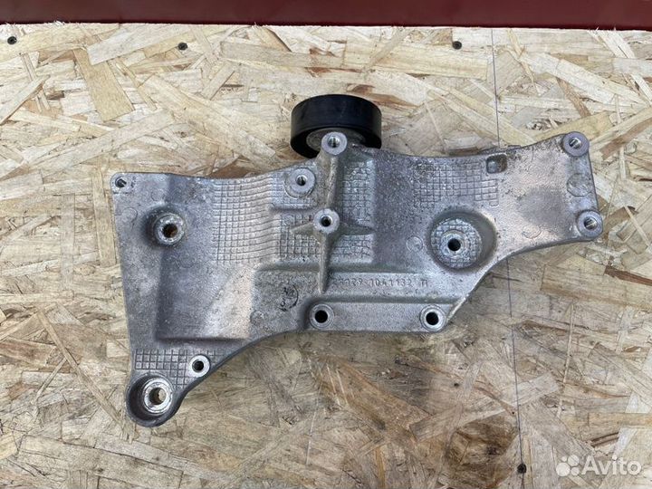 Кронштейн генератора LADA Vesta