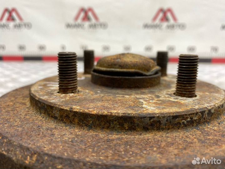 Б/У ступица с барабаном задний Toyota Duet M100A