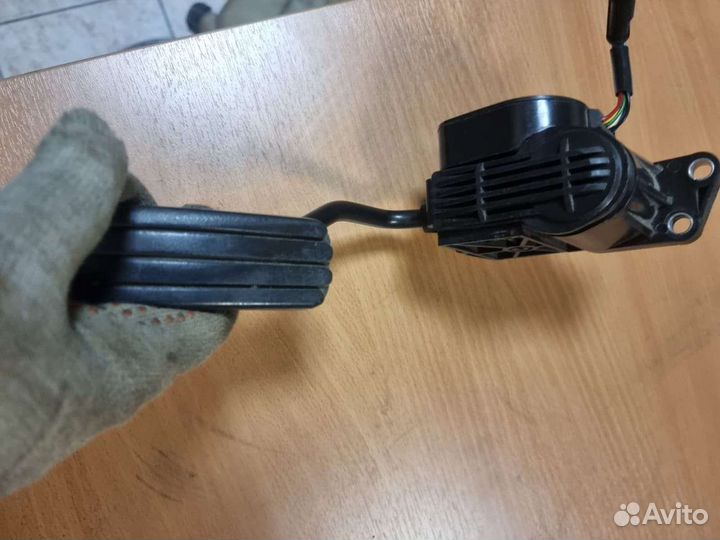 Педаль газа Газон Некст, Паз Вектор Некст завод