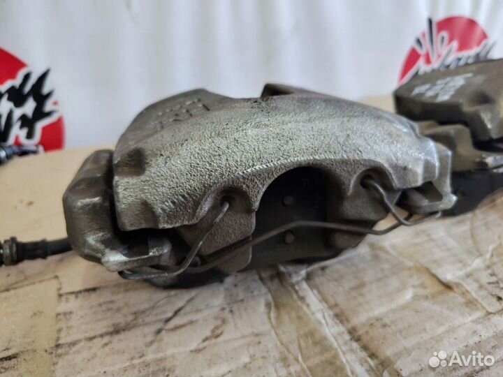 Передний суппорт левый правый Mazda 3 5 BL BK 2007