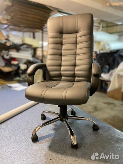 Компьютерное кресло