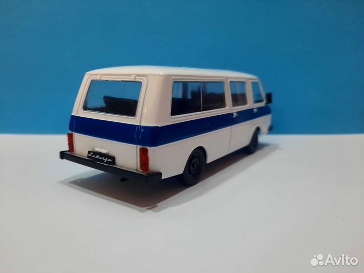 Раф-22038(Латвия) Игрушка Машинка 