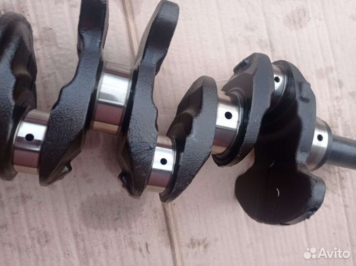 Коленвал Honda civic D4 R18A