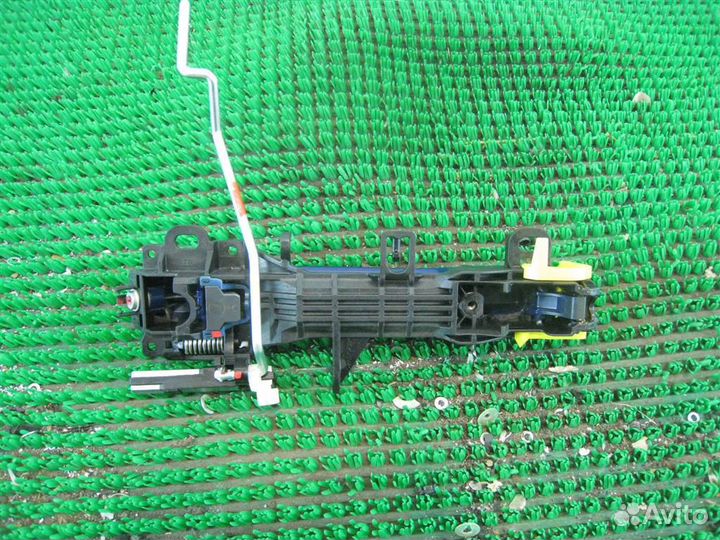 Ручка наружная двери передней правой Toyota Verso