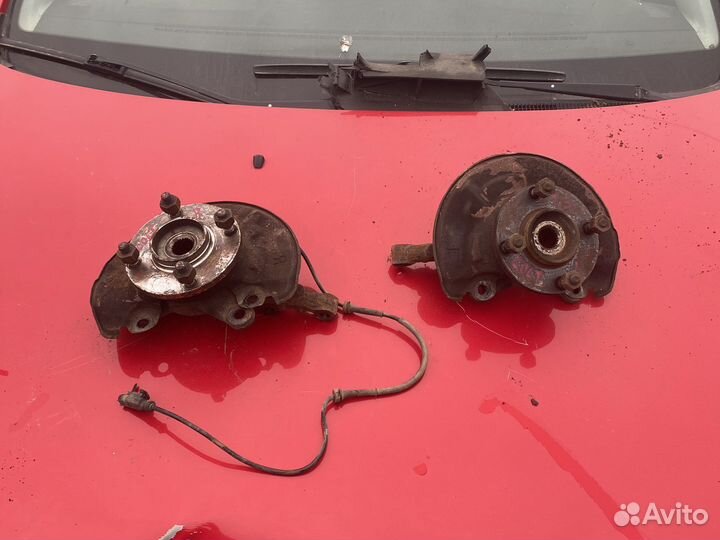 Mitsubishi colt передние кулаки - ступица цапфа