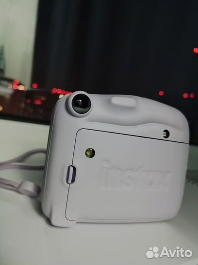 Пленочный фотоаппарат instax- 11 mini