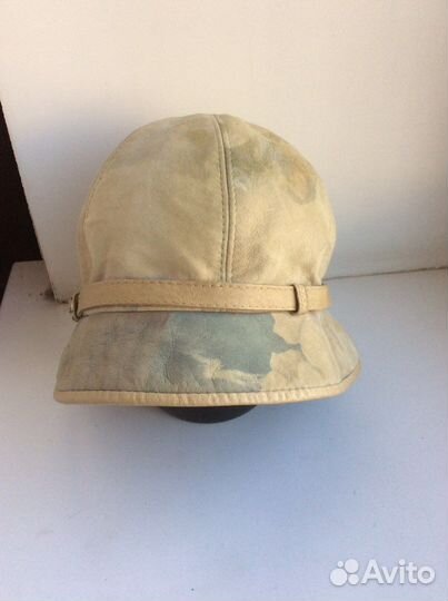 Кожаная шляпа женская