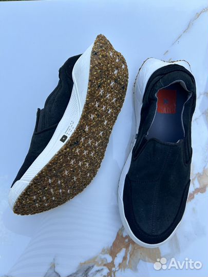 Слипоны унисекс Оригинальные Deckers 26,5