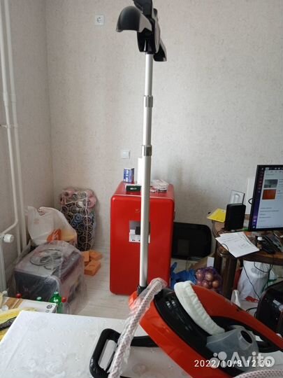 Отпариватель для одежды вертикальный MIE