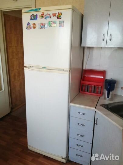 Холодильник бу Stinol