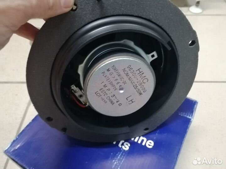 Динамик передней левой двери Санта Фе. Новый. Ориг