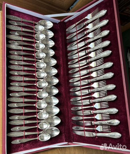 Мельхиор Кольчугино новый столовый набор 60 приб