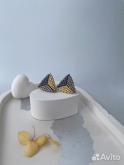 Сережки из бисера