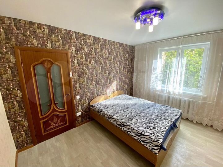 2-к. квартира, 65 м², 2/9 эт.