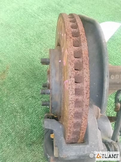 Ступица передняя правая toyota alphard