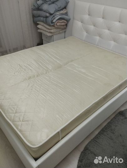 Матрас 160х200 бу