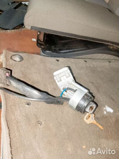 Замок зажигания калина