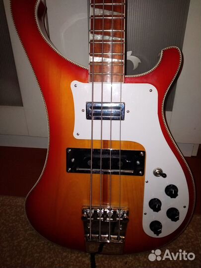 Бас гитара Rickenbacker 4001