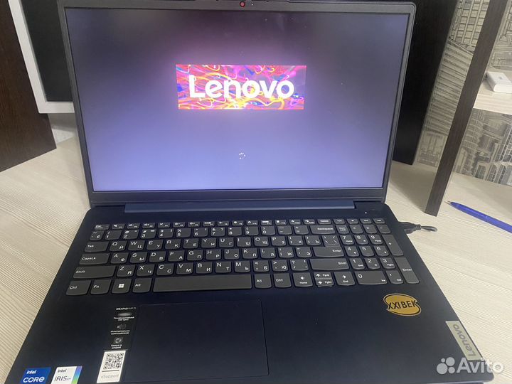 Ноутбук lenovo