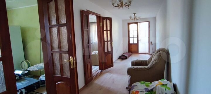 4-к. квартира, 140 м², 2/2 эт.