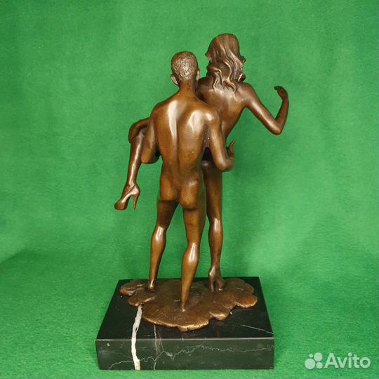 Статуэтка из бронзы Секс стоя. Эротика. Ню