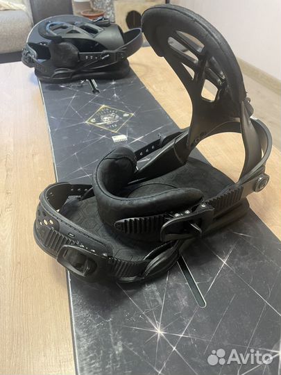 Сноуборд, крепления, ботинки, чехол