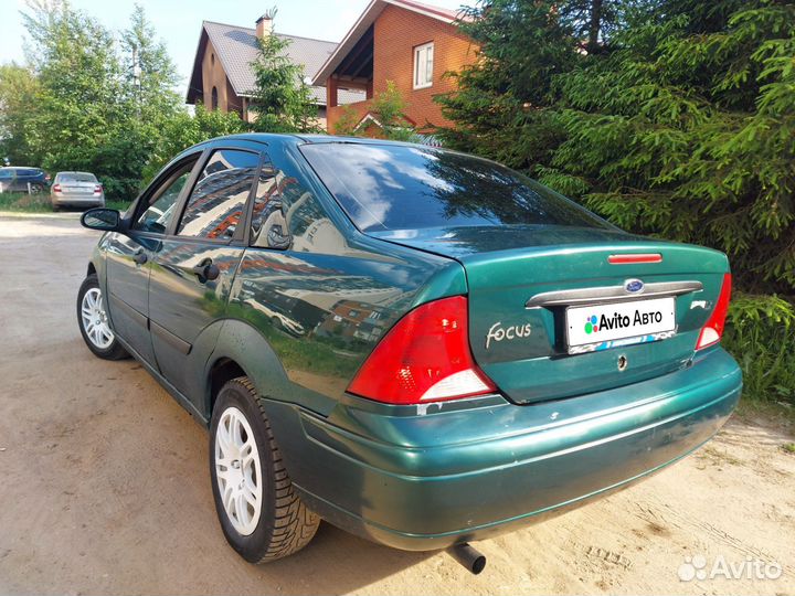Ford Focus 2.0 МТ, 2000, 152 357 км