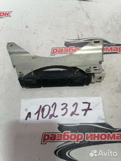 Антенна бесключевого доступа Toyota Camry GSV50 20