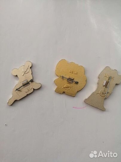 Значки животные