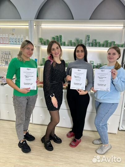 Обучение наращиванию ресниц