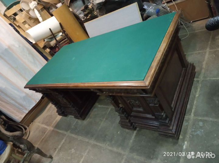 Антикварный старинный письменный стол