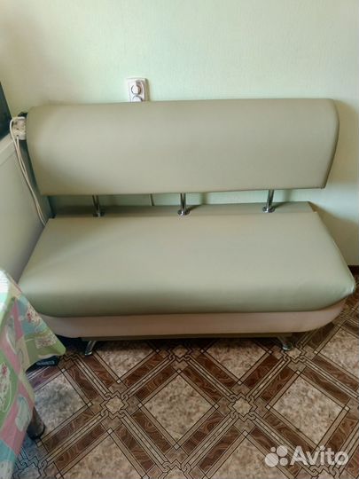Кухонный диванчик