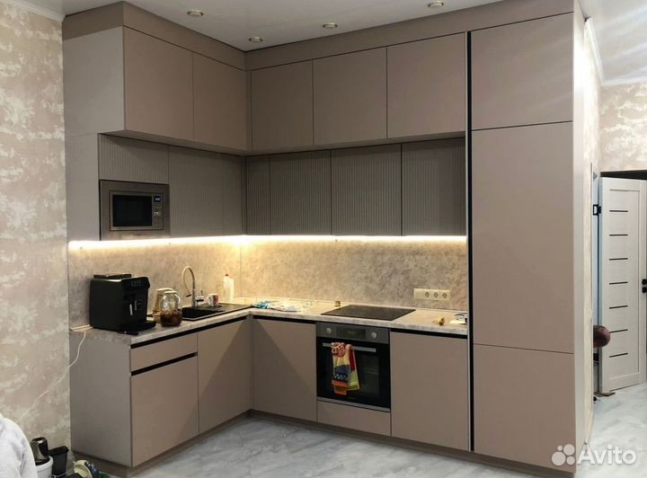 Кухонный гарнитур с гарантией